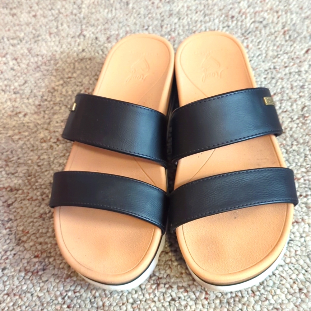 Reef brand sandals